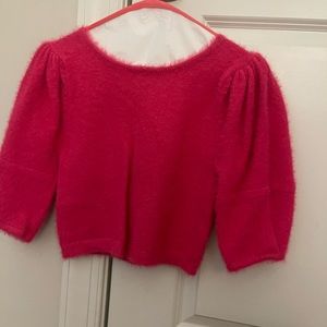 Pink puffy sleeve sweater